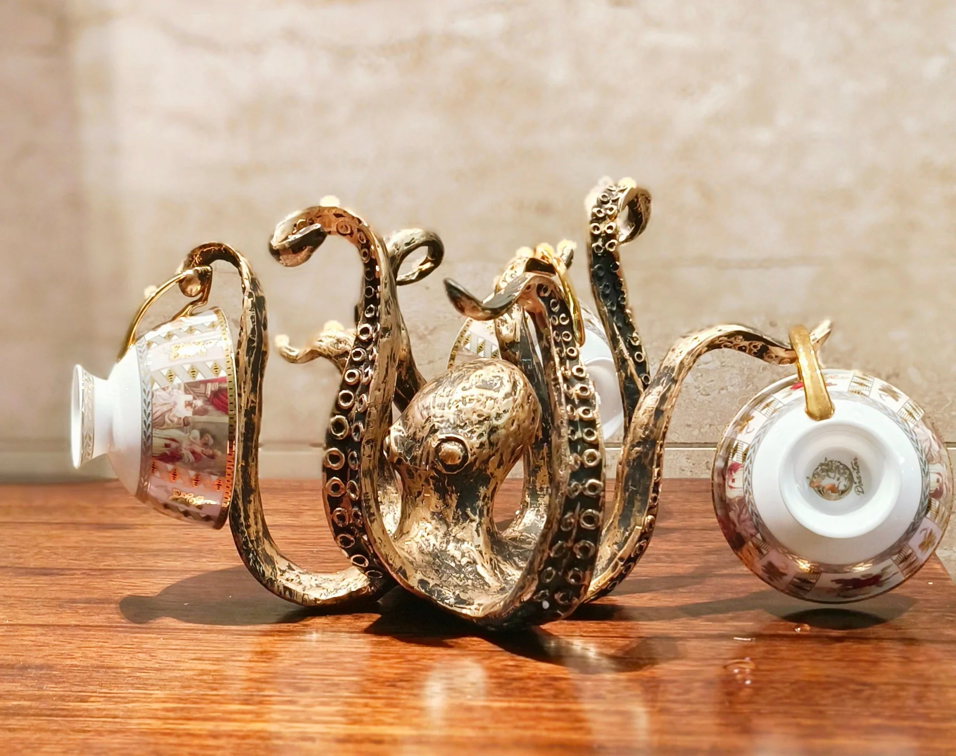Rustic Kraken Octopus Mug Holder – Nautical Coffee Cup Organizer, 8-Mug Capacity - Image 4