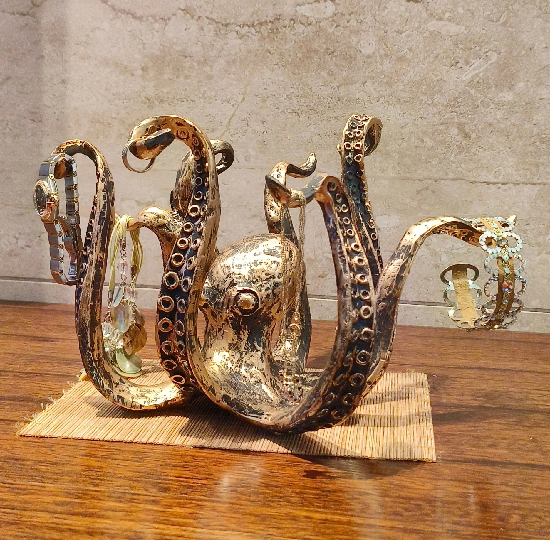 Rustic Kraken Octopus Mug Holder – Nautical Coffee Cup Organizer, 8-Mug Capacity - Image 5